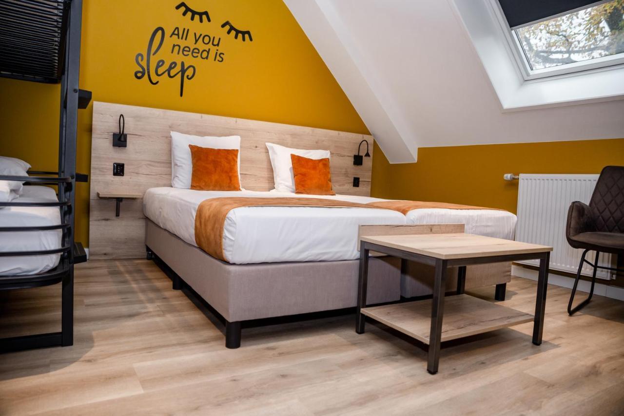 Hotel Onder De Linden Roden Kültér fotó