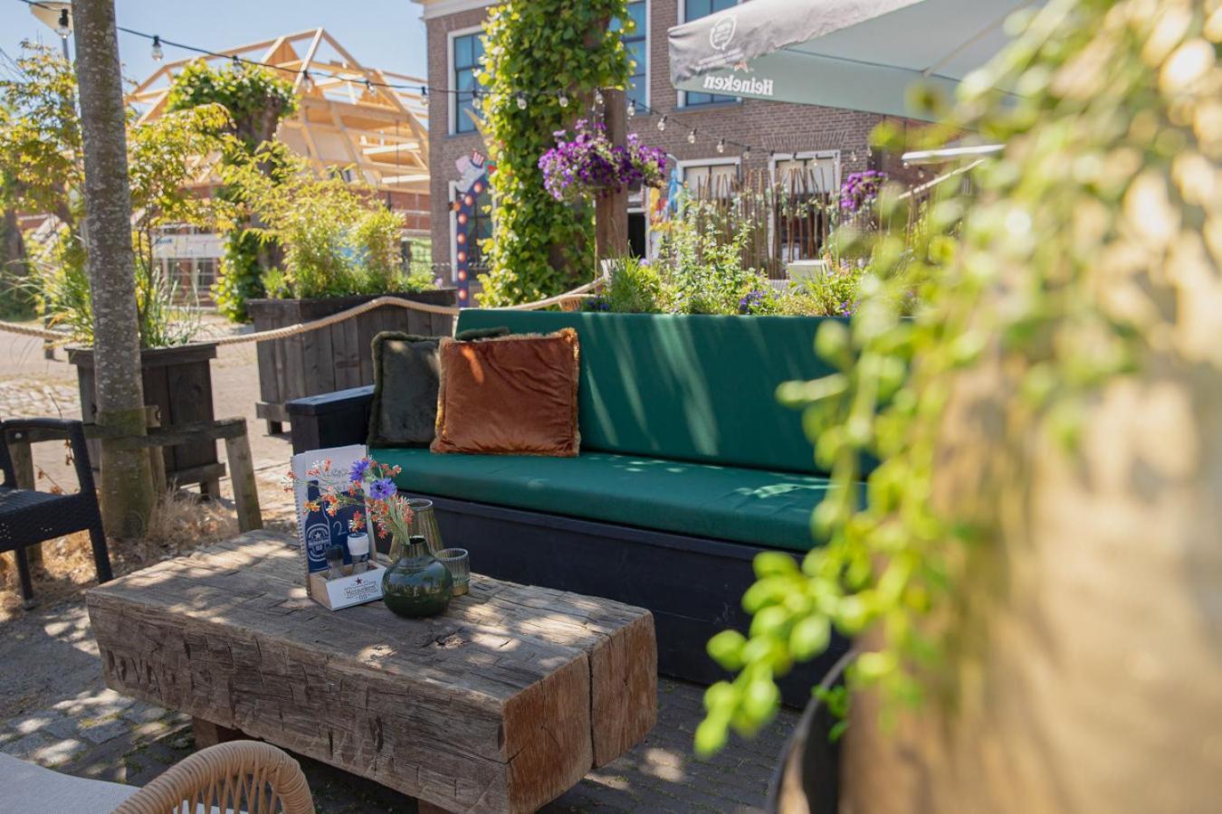 Hotel Onder De Linden Roden Kültér fotó