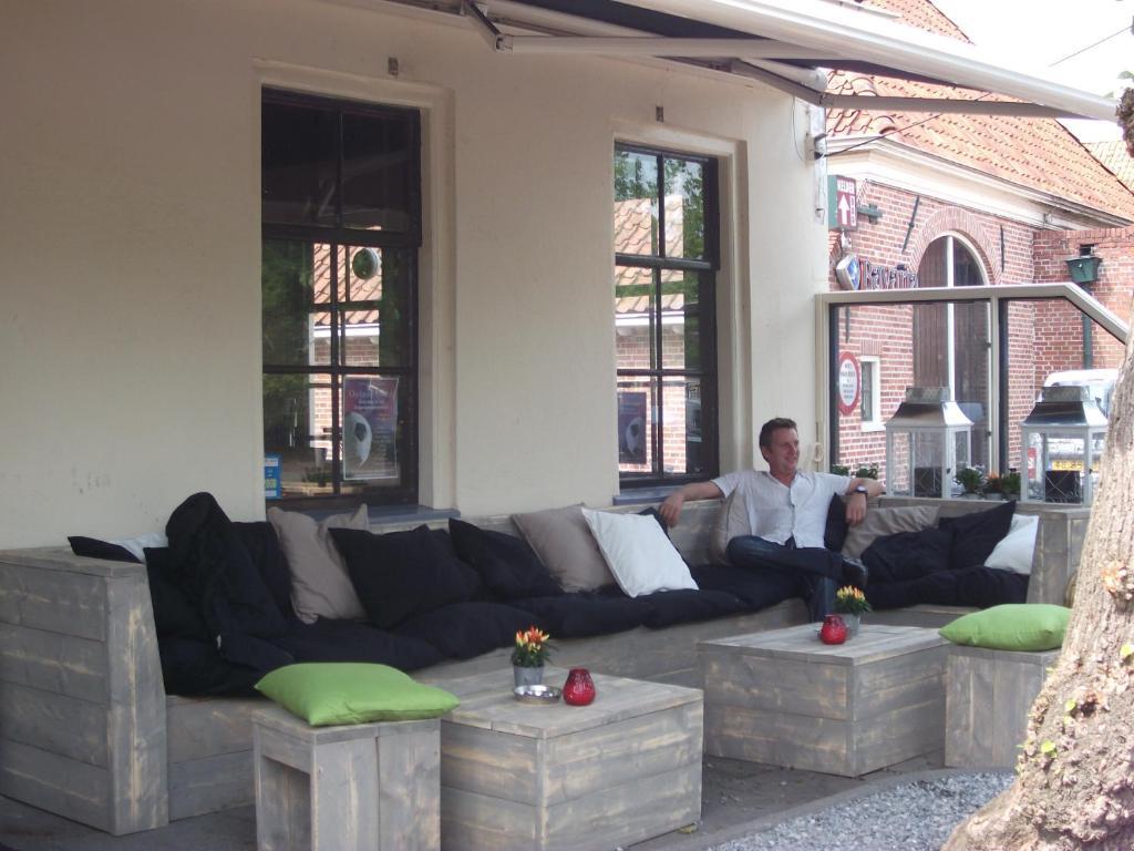 Hotel Onder De Linden Roden Kültér fotó